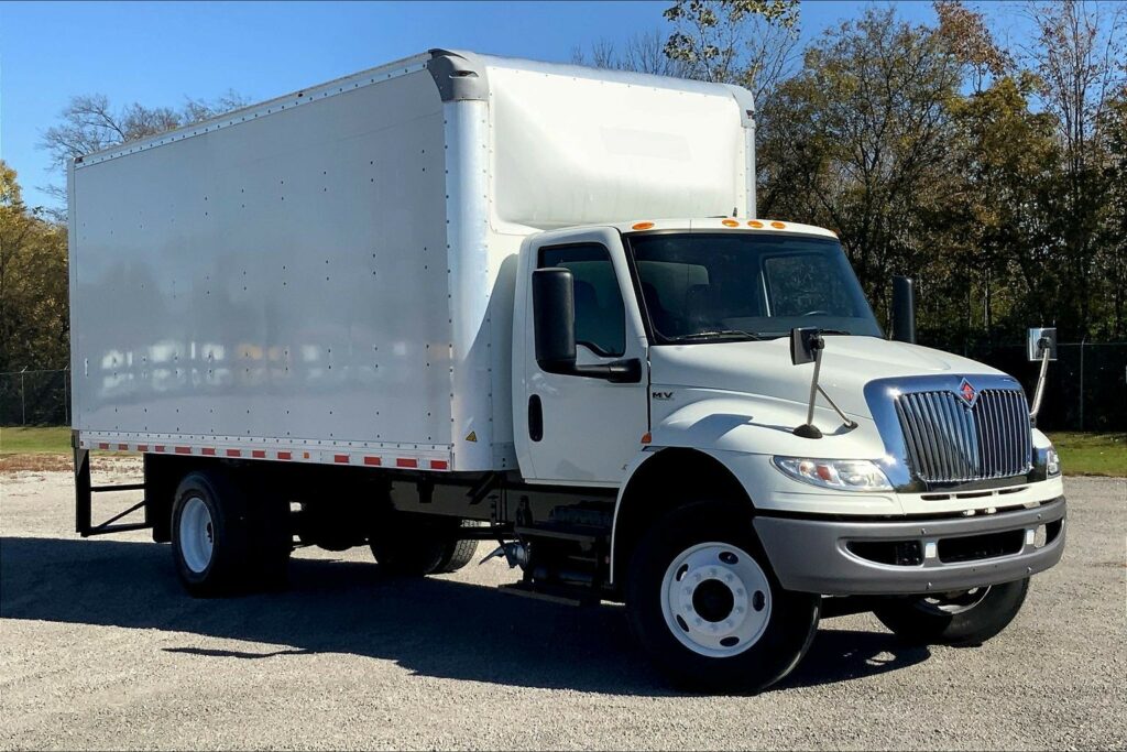 2021 CUM MV607 Medium Conventional