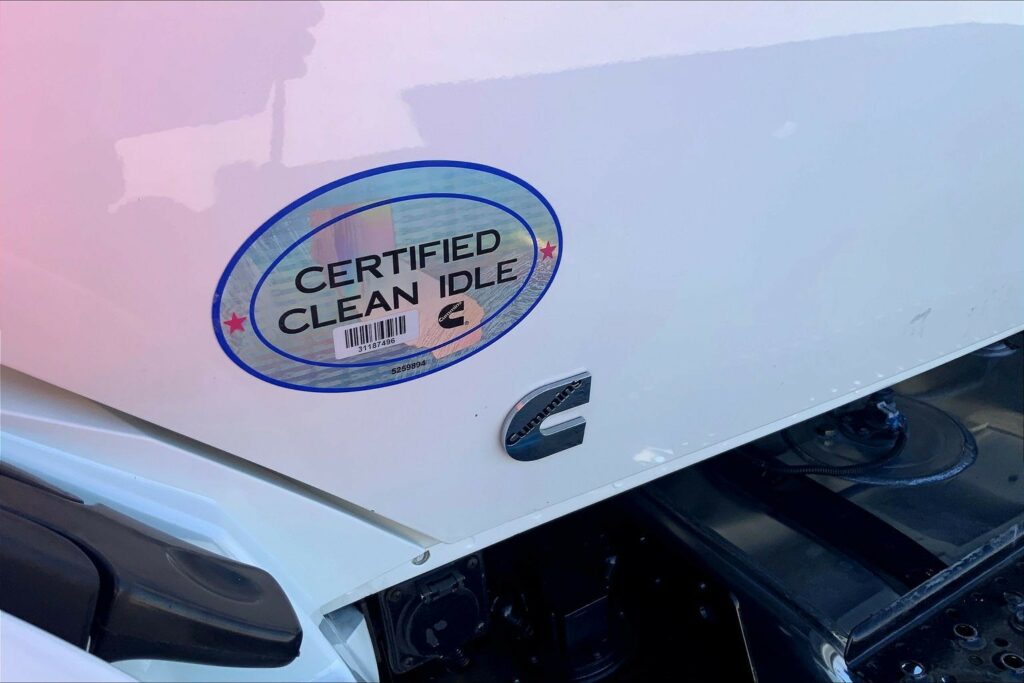 2021 CUM MV607 Medium Conventional