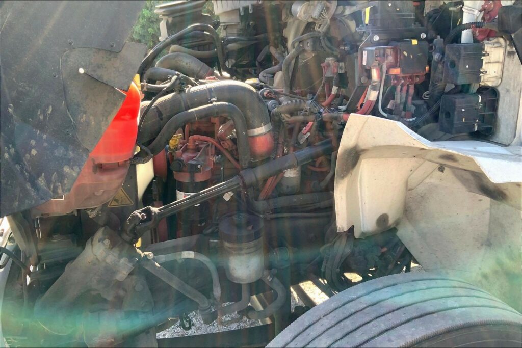 2021 CUM MV607 Medium Conventional