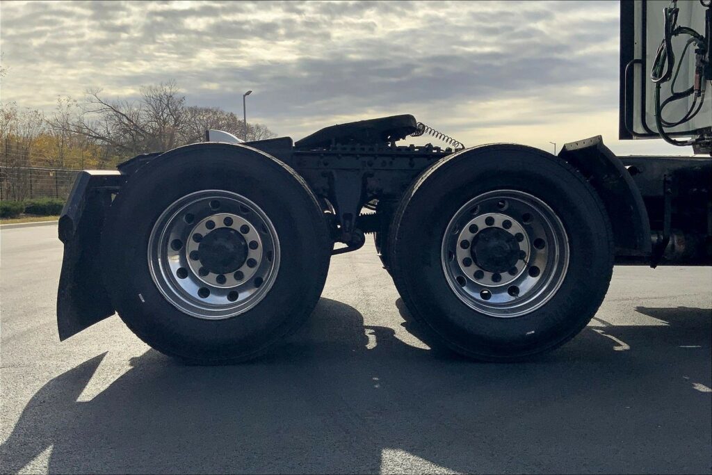 2020 CUM LT625 6×4 Day Cab