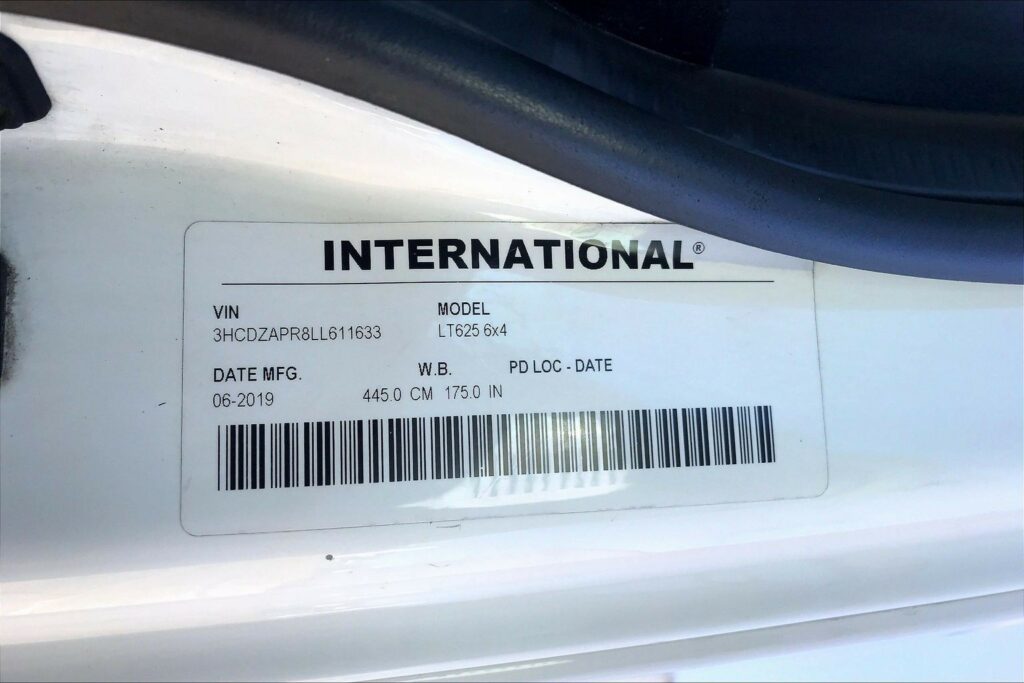 2020 CUM LT625 6×4 Day Cab