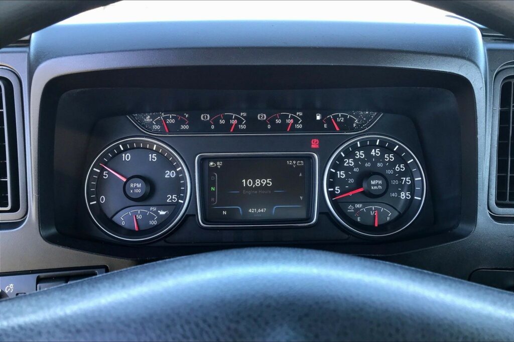 2020 CUM LT625 6×4 Day Cab