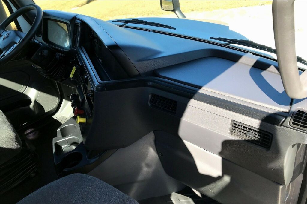 2020 CUM LT625 6×4 Day Cab