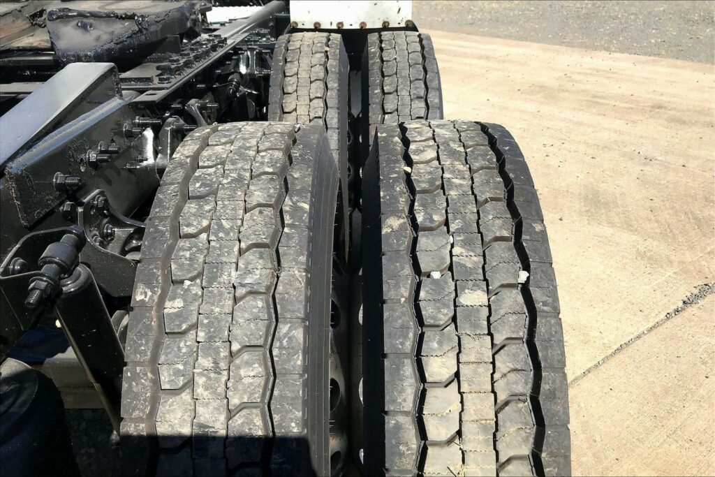 2020 CUM LT625 6×4 Day Cab