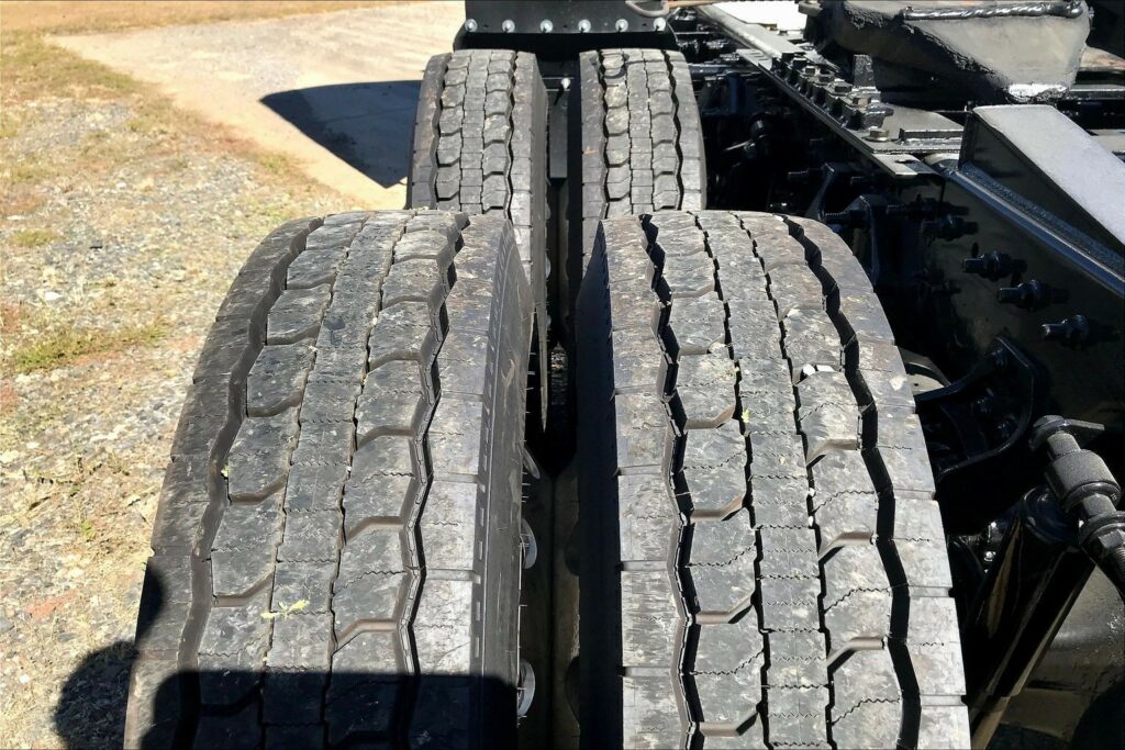 2020 CUM LT625 6×4 Day Cab