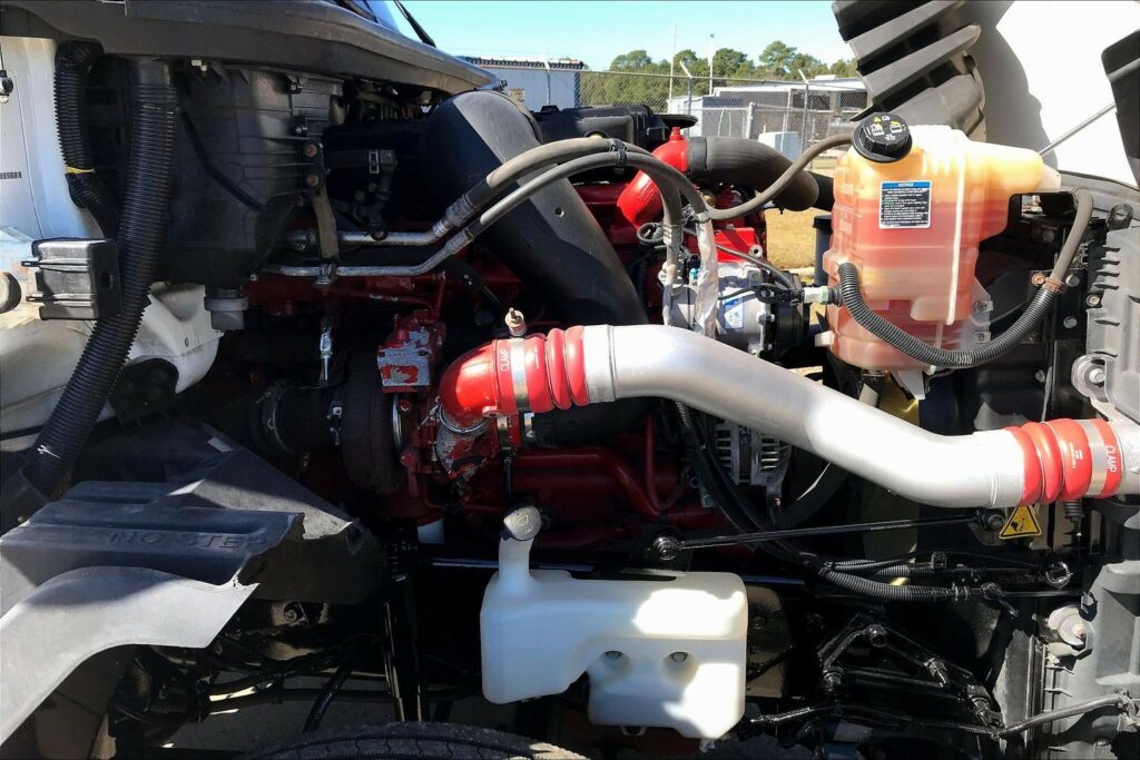 2020 CUM LT625 6×4 Day Cab