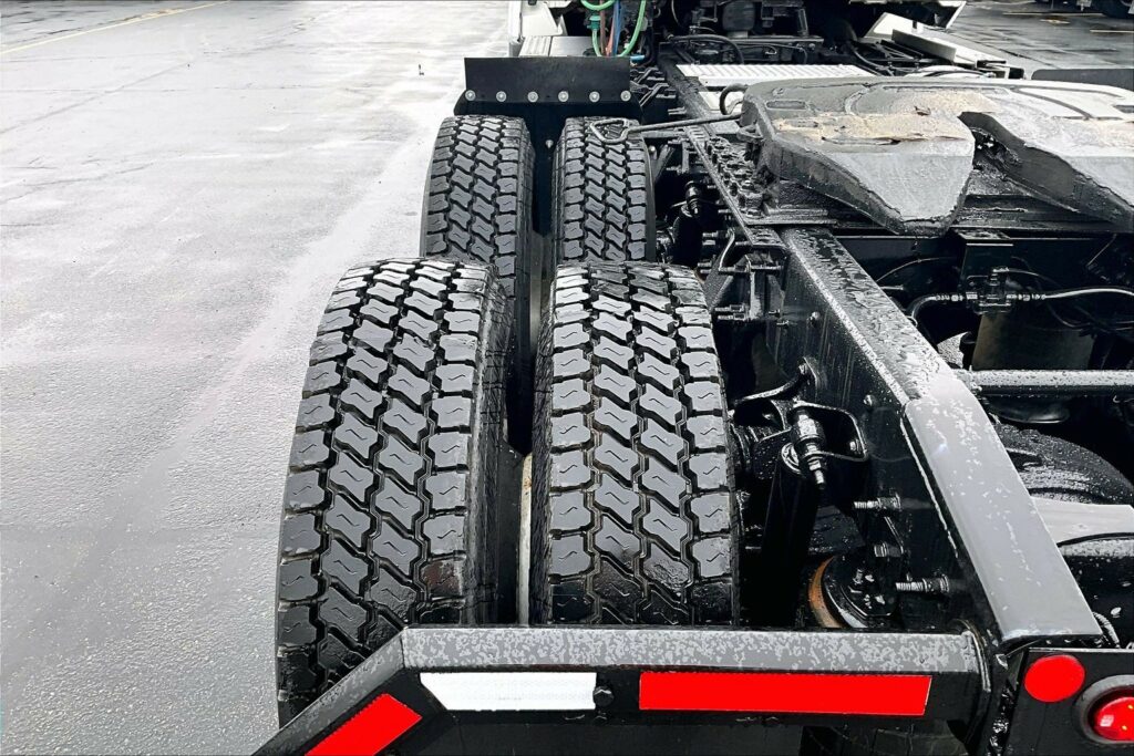 2019 INT LT625 6×4 Day Cab