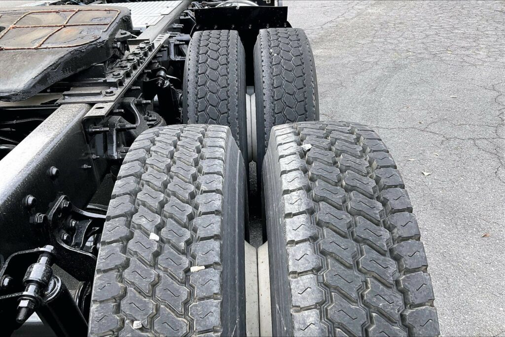 2019 INT LT625 6×4 Day Cab