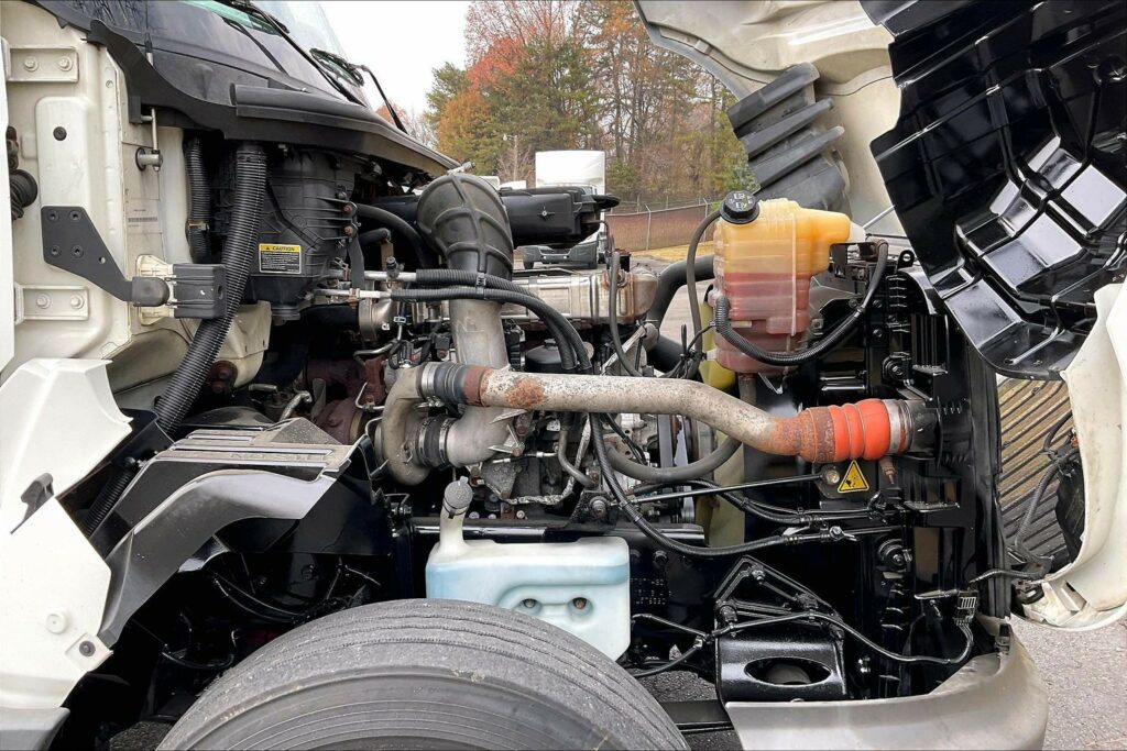 2019 INT LT625 6×4 Day Cab