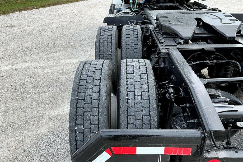 2019 INT LT625 6×4 Day Cab