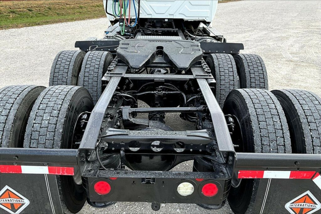 2019 INT LT625 6×4 Day Cab