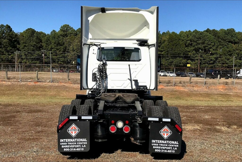 2021 CUM LT625 6×4 Day Cab