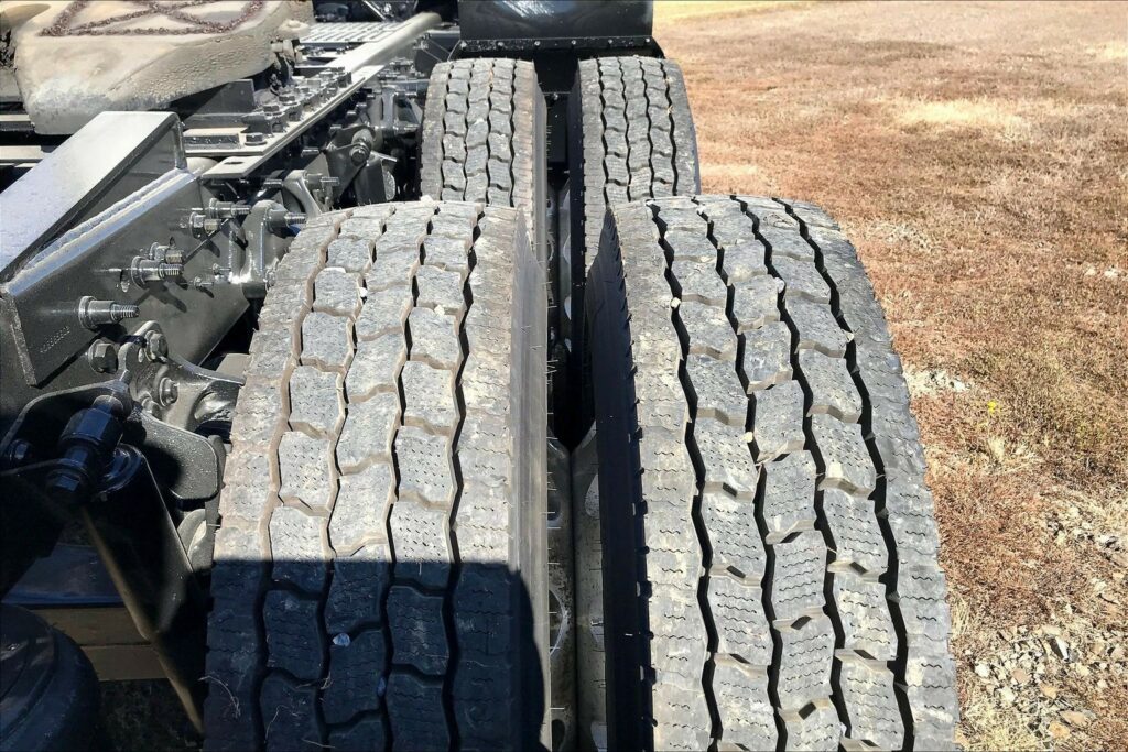 2021 CUM LT625 6×4 Day Cab