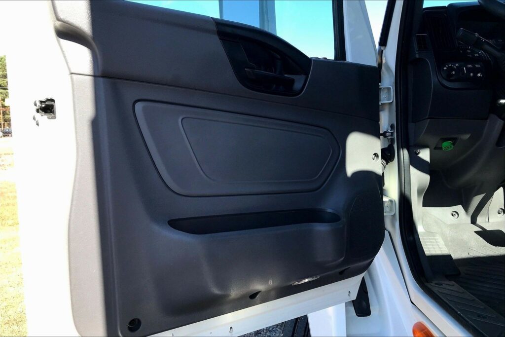 2021 CUM LT625 6×4 Day Cab