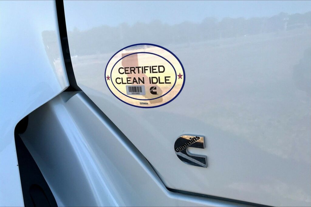 2021 CUM LT625 6×4 Day Cab