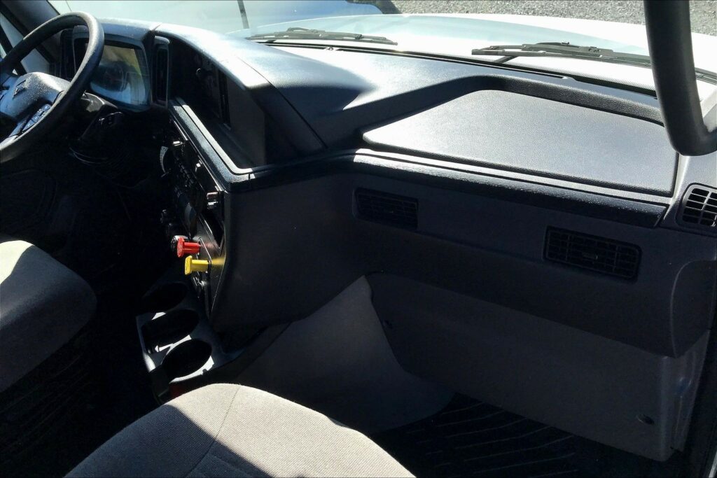 2021 CUM LT625 6×4 Day Cab