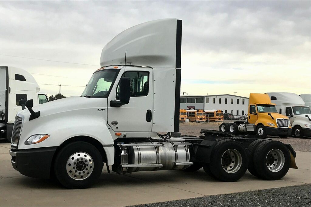 2020 CUM LT625 6×4 Day Cab