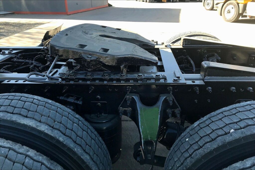 2020 CUM LT625 6×4 Day Cab