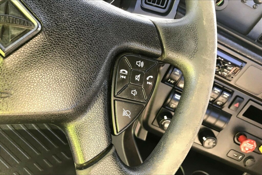 2020 CUM LT625 6×4 Day Cab