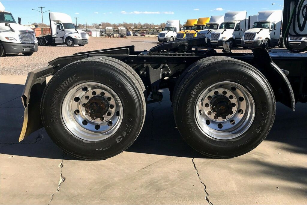 2020 CUM LT625 6×4 Day Cab