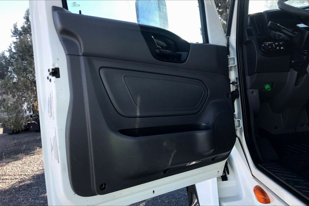 2020 CUM LT625 6×4 Day Cab