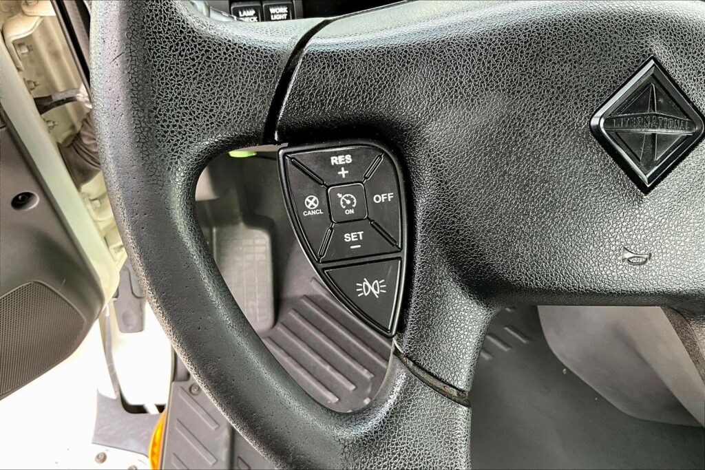 2021 CUM LT625 6×4 Day Cab