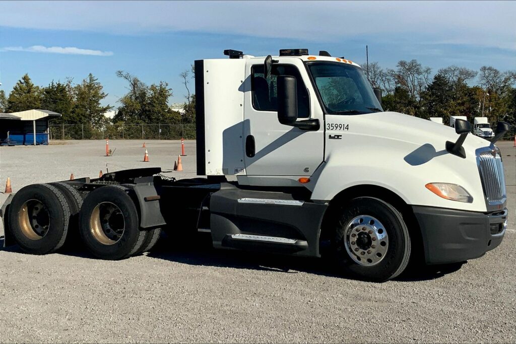 2020 CUM LT625 6×4 Day Cab