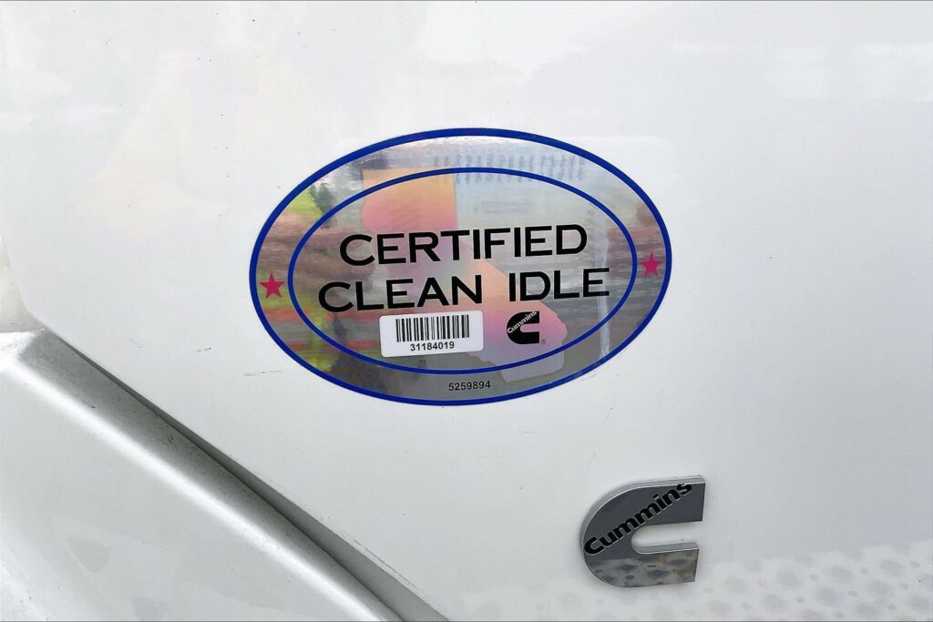 2021 CUM LT625 6×4 Day Cab