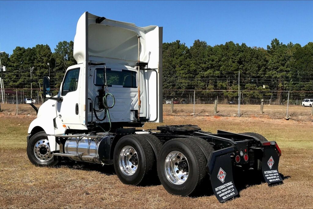 2020 CUM LT625 6×4 Day Cab