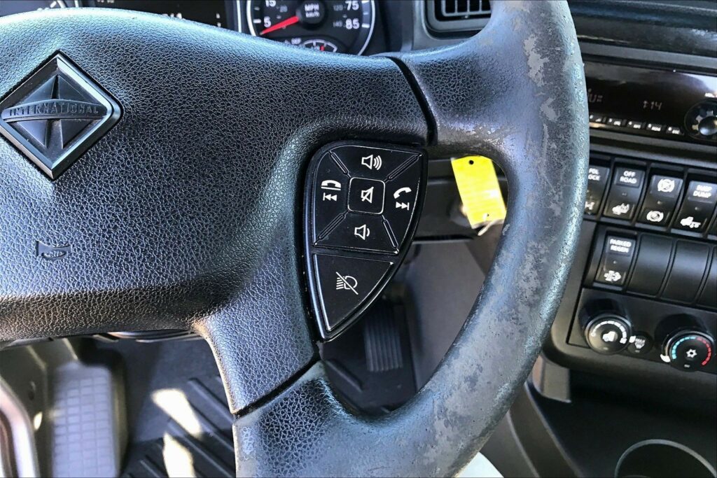 2020 CUM LT625 6×4 Day Cab