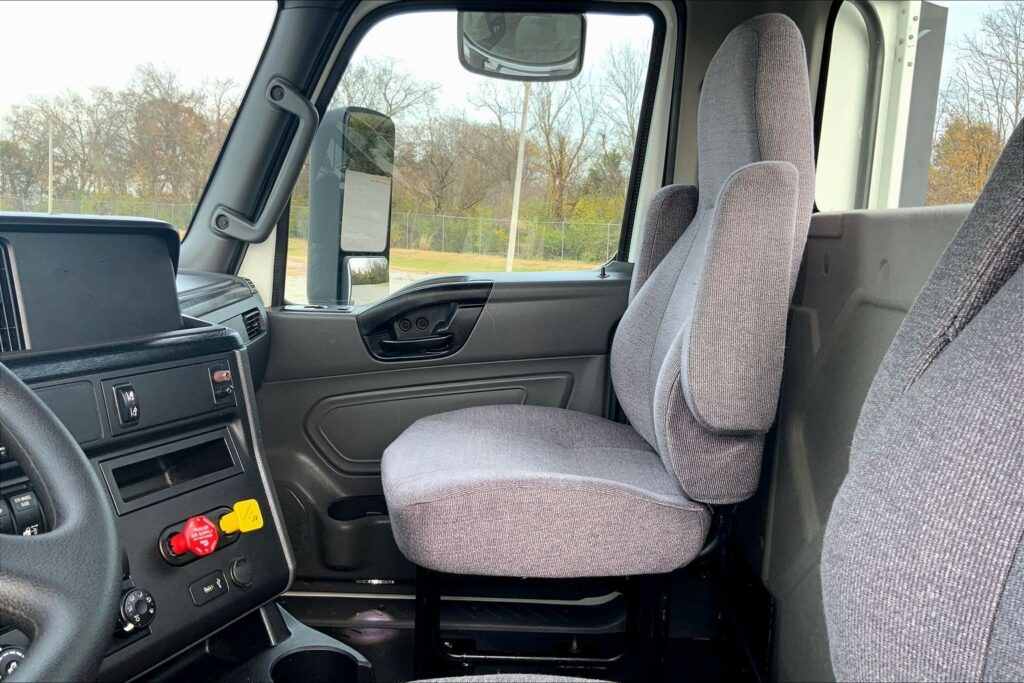 2021 CUM LT625 6×4 Day Cab