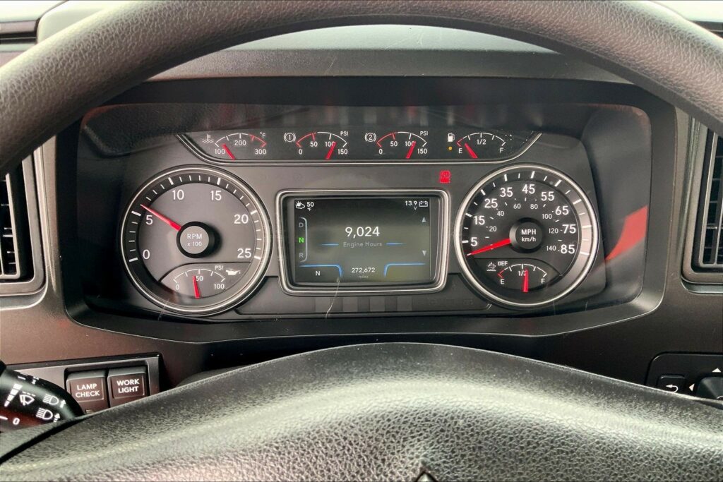 2021 CUM LT625 6×4 Day Cab