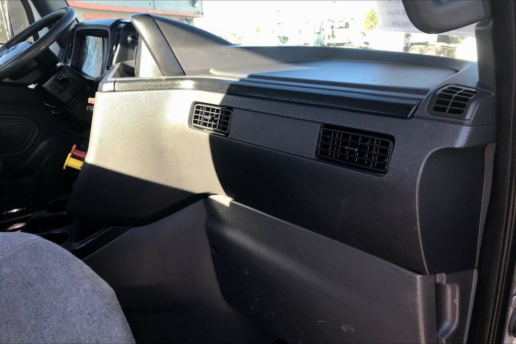 2021 CUM LT625 6×4 Day Cab