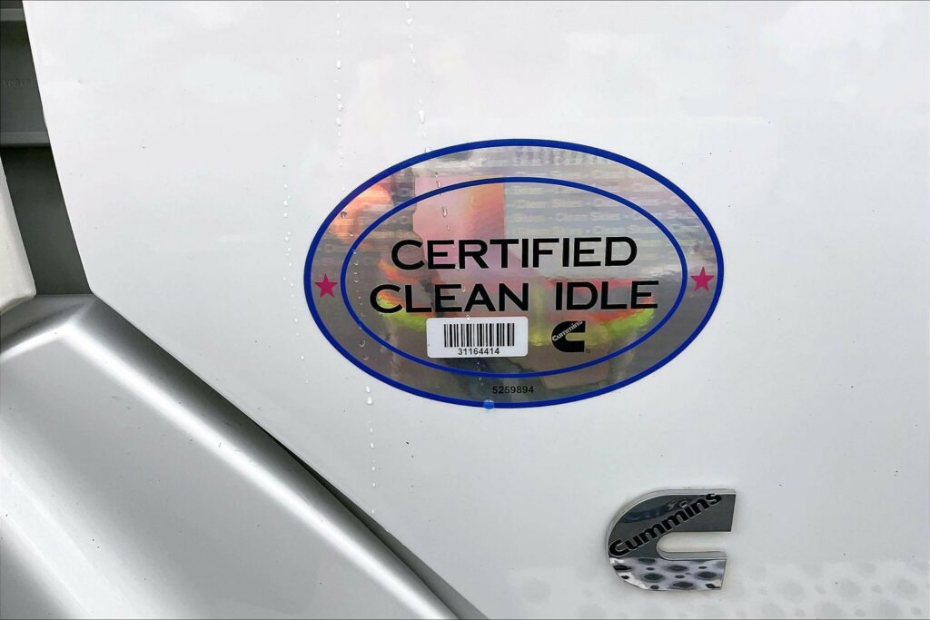 2021 CUM LT625 6×4 Day Cab