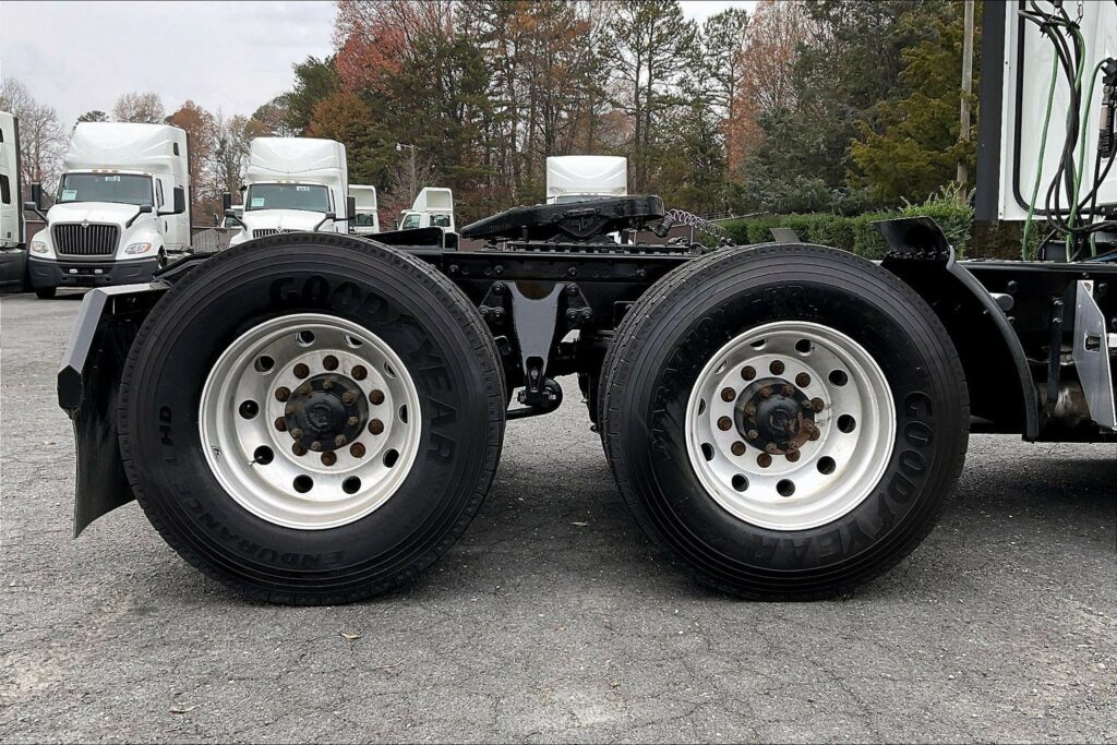 2021 CUM LT625 6×4 Day Cab