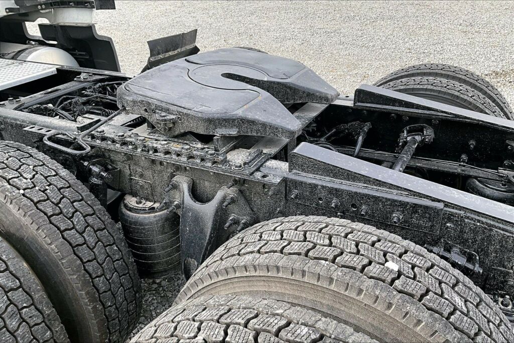 2022 INT LT625 6×4 Sleeper