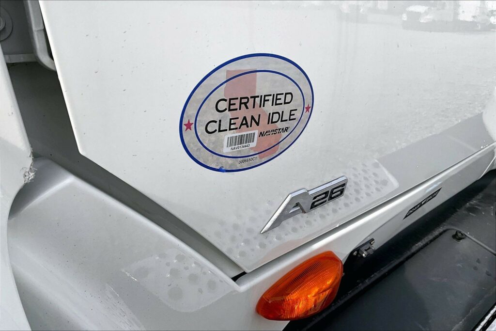 2022 INT LT625 6×4 Sleeper