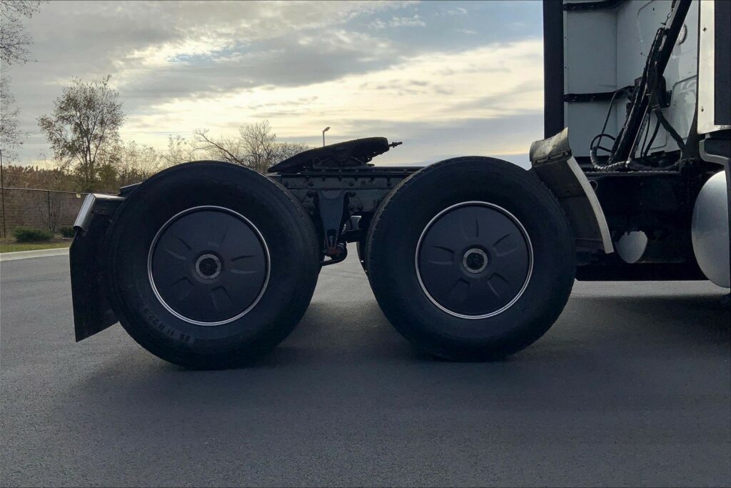 2022 INT LT625 6×4 Sleeper