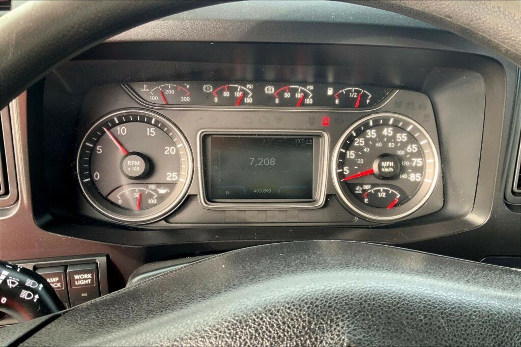 2019 INT LT625 6×4 Day Cab