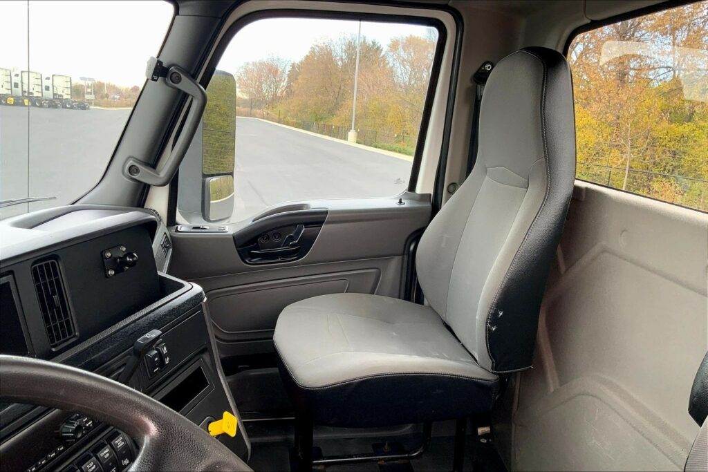 2019 INT LT625 6×4 Day Cab