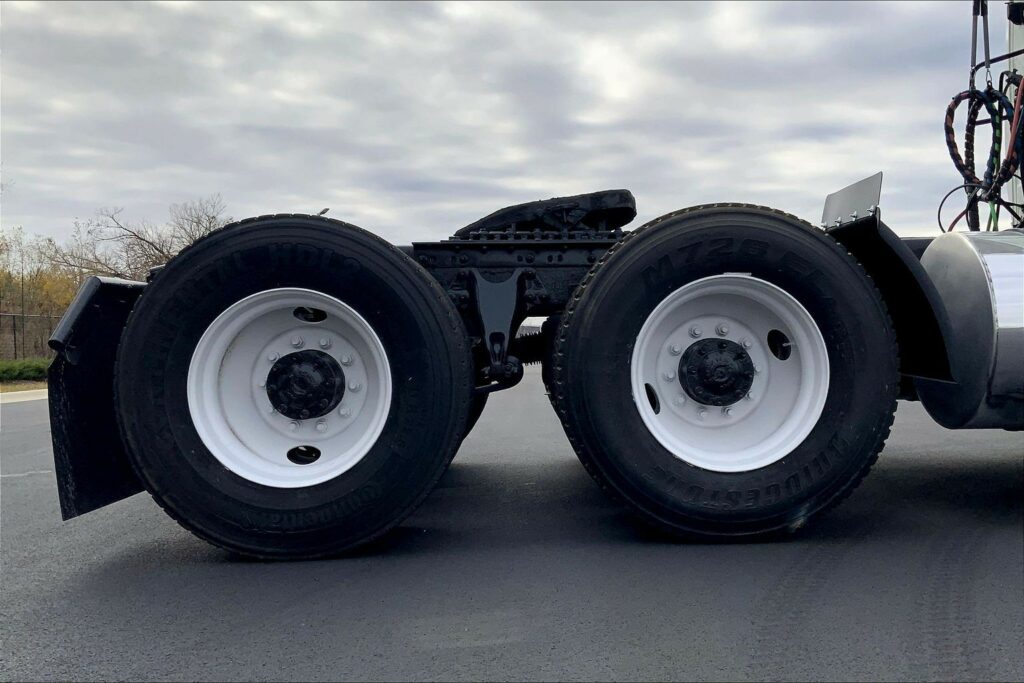 2019 INT LT625 6×4 Day Cab