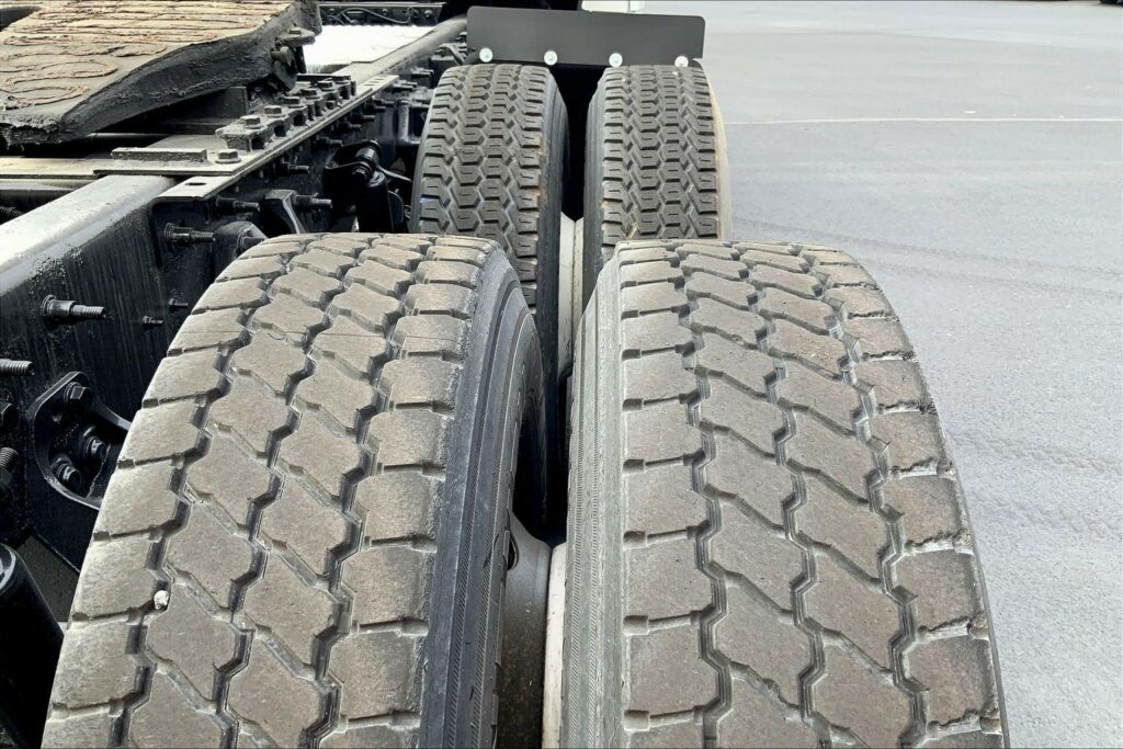 2019 INT LT625 6×4 Day Cab