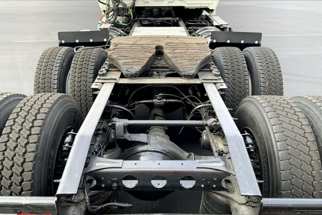 2019 INT LT625 6×4 Day Cab