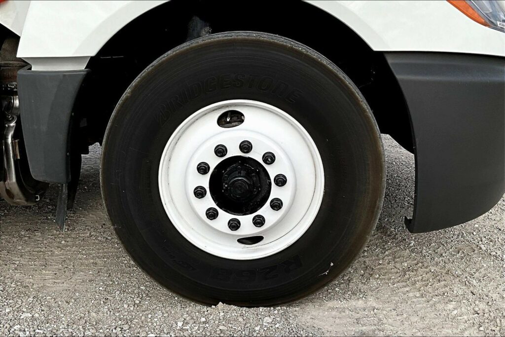 2019 INT LT625 6×4 Day Cab