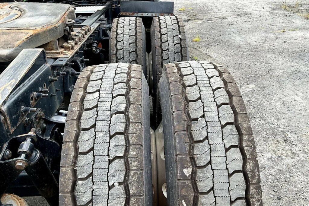 2022 INT LT625 6×4 Sleeper