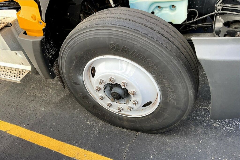 2019 INT LT625 6×4 Day Cab