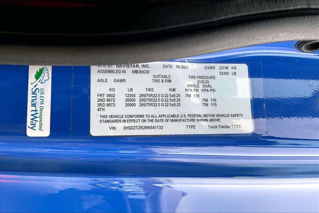 2022 INT LT625 6×4 Sleeper