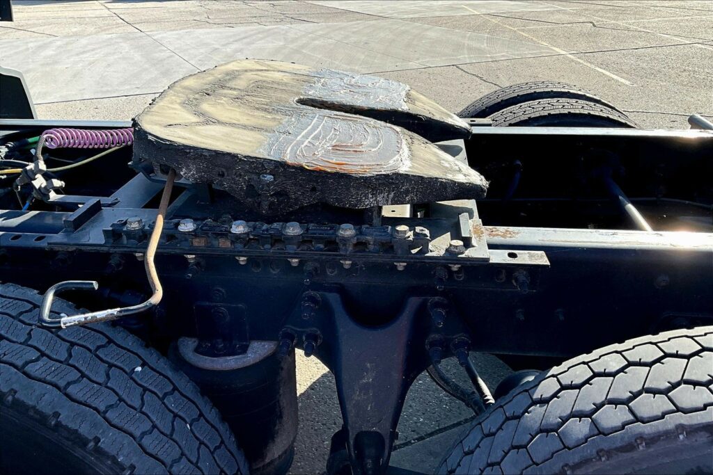 2022 INT LT625 6×4 Sleeper