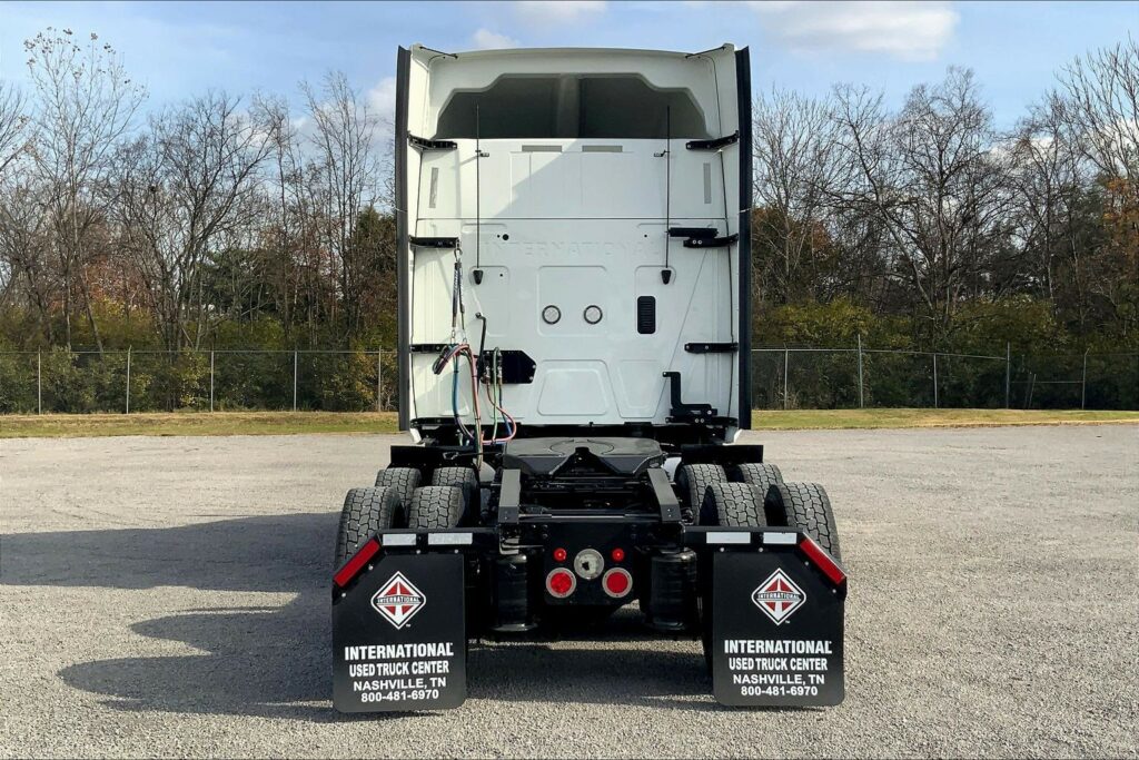 2023 INT LT625 6X4 Sleeper