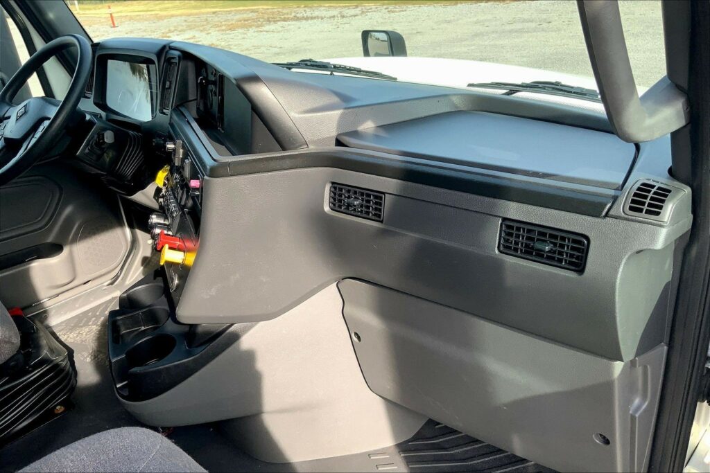 2023 INT LT625 6X4 Sleeper